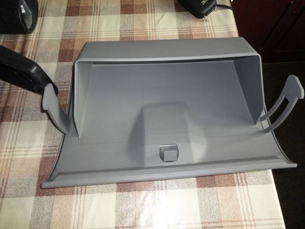 Как снять бардачок на Калине и Приоре? Самый простой способ | 🚘Авто ...