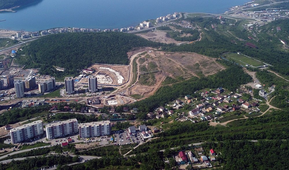 Приморская зона. Микрорайон Патрокл Владивосток. Бухта Патрокл Владивосток. Патрокл Владивосток 2023. Микрорайон на Патрокле Владивосток фото.