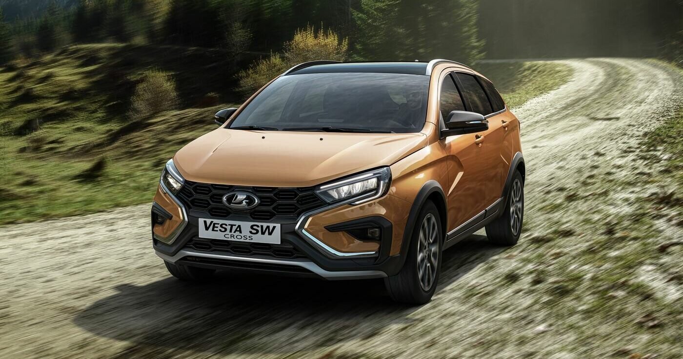 Новая Lada Vesta FL 2022