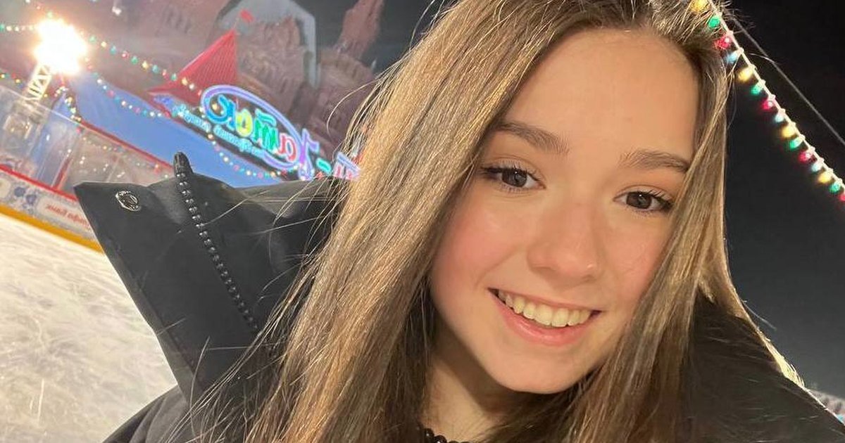 камила валиева лишили награды. камила фигуристка 2022. камила валиева лишили награды. камила валиева и саша трусова медали. камила валиева лишили награды.