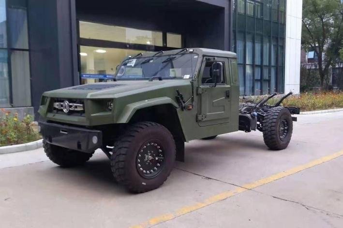 Китайский Хаммер Dongfeng