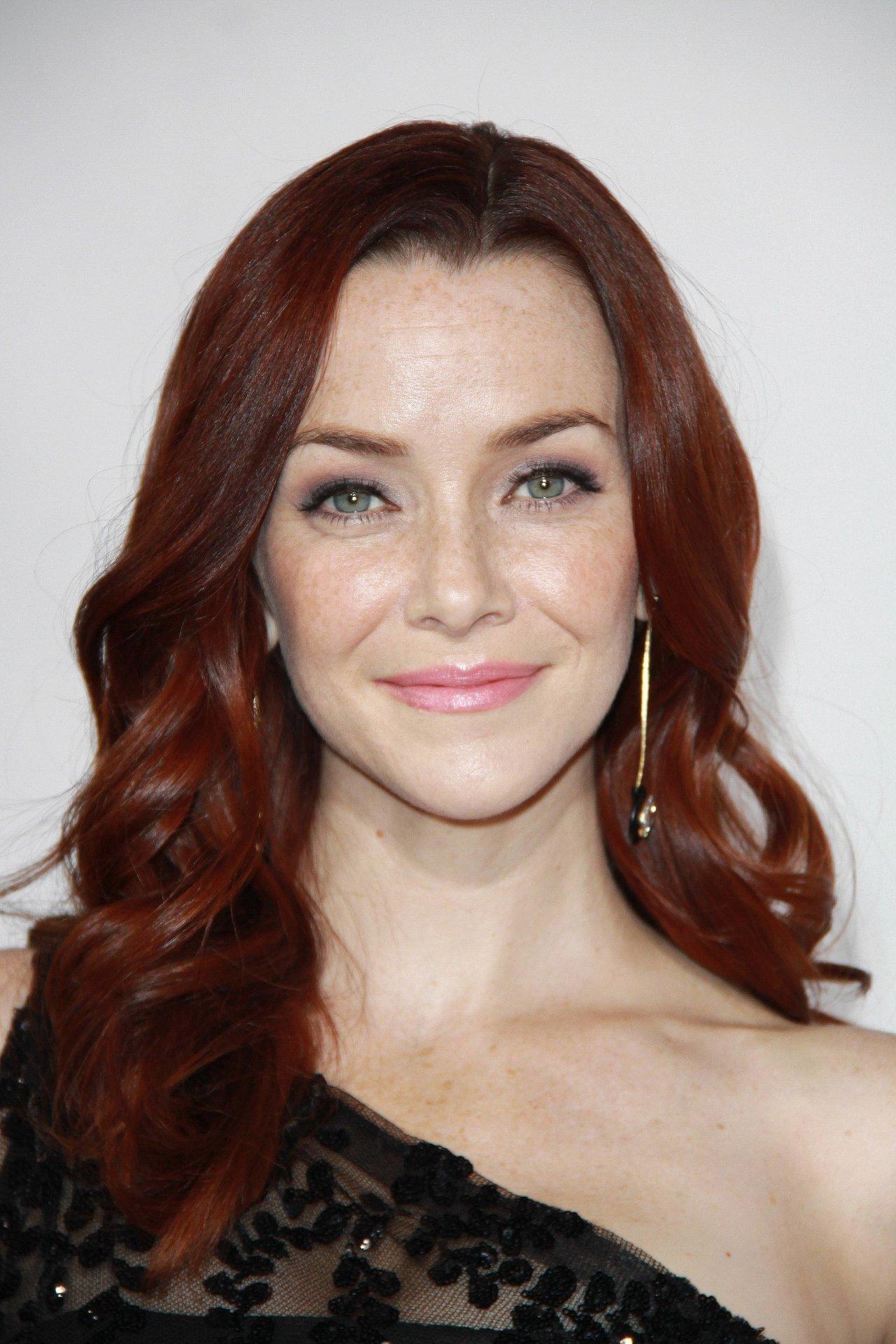 Энни вершинг 2022. Энни вершинг 2023. Энни вершинг причина. Энни вершинг борг. Энни вершинг.